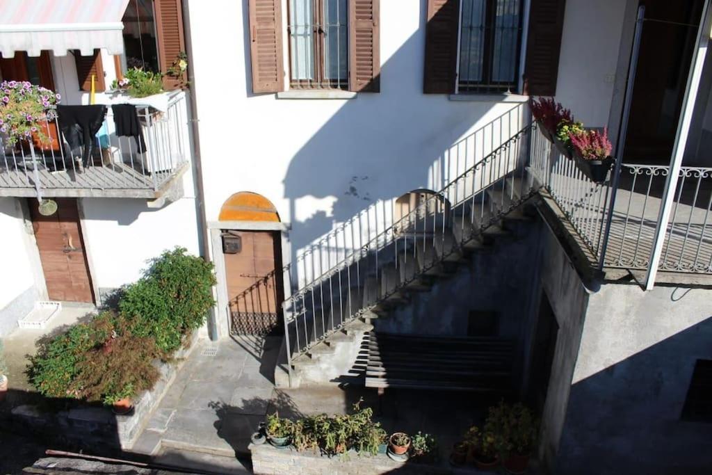 La Casa Nel Prunent Trontano Exteriér fotografie