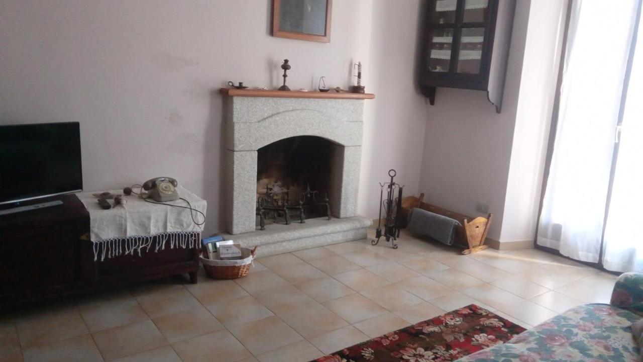 La Casa Nel Prunent Trontano Exteriér fotografie